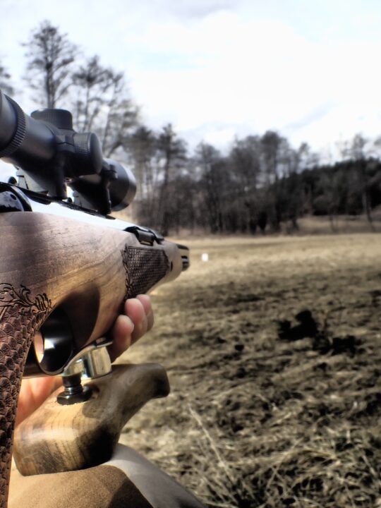 Carbon Fiber Barrel vs. Stainless Steel Barrel, Which Is Better